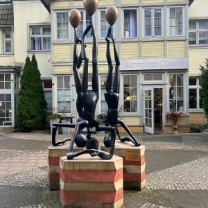 9547ddcb B9f6 40d6 8c0f 0ff3a19c0eba